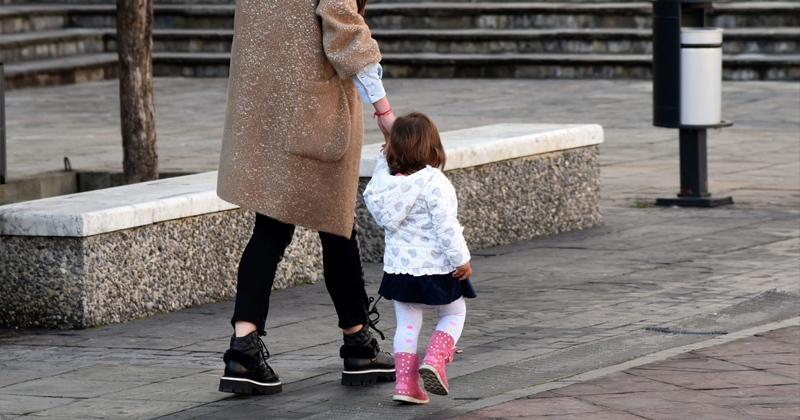 Не е само да се роди дете, треба и да се одгледа